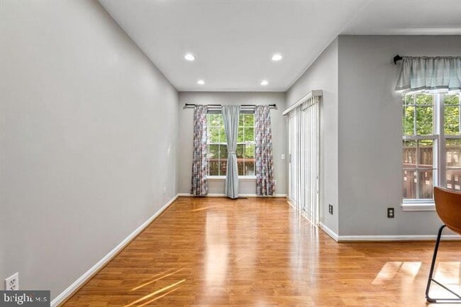 13503 Bannacker Pl in Herndon, VA - Building Photo - Building Photo