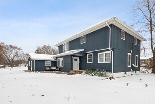 8340 W Lincoln Hwy in Frankfort, IL - Building Photo