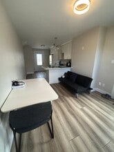 117 Elmwood Dr in Moncton, NB - Building Photo - Building Photo