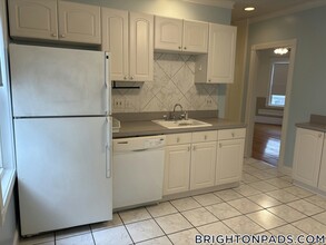 18 Bigelow St in Boston, MA - Building Photo - Building Photo
