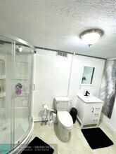4251 NW 10th St in Coconut Creek, FL - Foto de edificio - Building Photo