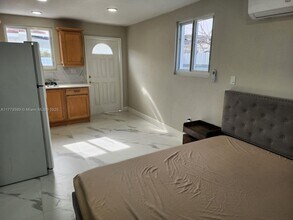 20731 SW 117th Ave in Miami, FL - Building Photo - Building Photo
