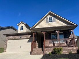 3626 Meredith Lynn Wy in Knoxville, TN - Building Photo