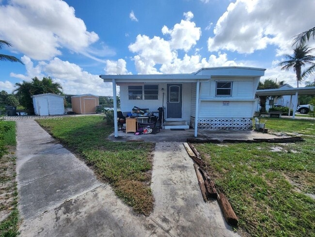 property at 4248 Hibiscus Cir