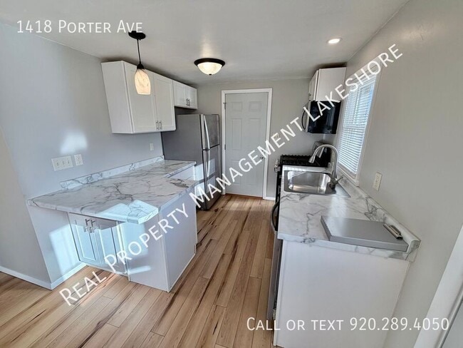 1418 Porter Ave in Oshkosh, WI - Building Photo - Building Photo