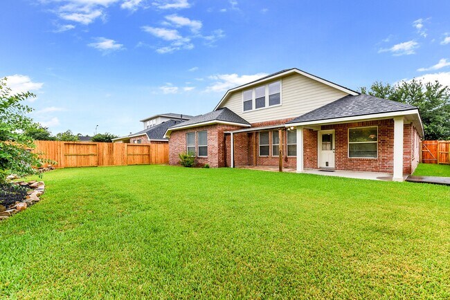 property at 28259 Daystrom Ln