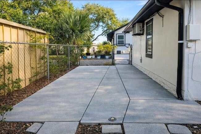 5000 3rd Ave N in St. Petersburg, FL - Building Photo - Building Photo