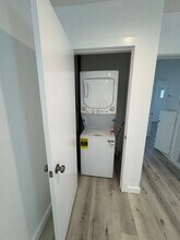 7969 Norton Ave, Unit 15 in West Hollywood, CA - Building Photo - Building Photo