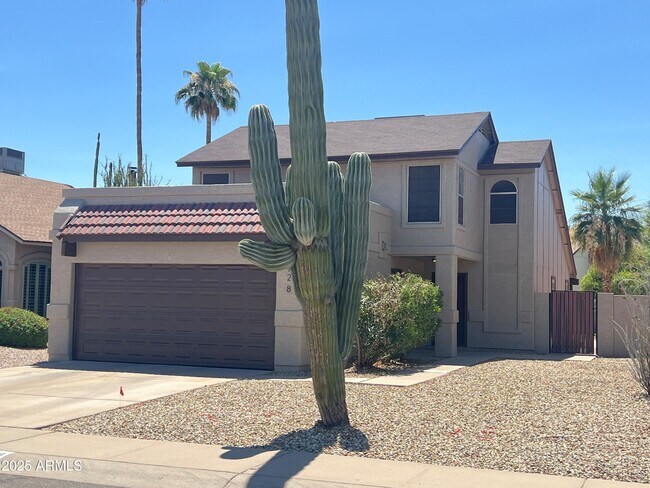 property at 728 N Hazelton Dr