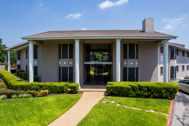 Tanglewood North Apartments in Austin, TX - Foto de edificio - Building Photo