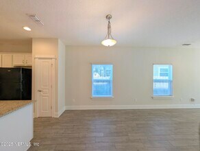 115 11th St N in Jacksonville Beach, FL - Building Photo - Building Photo