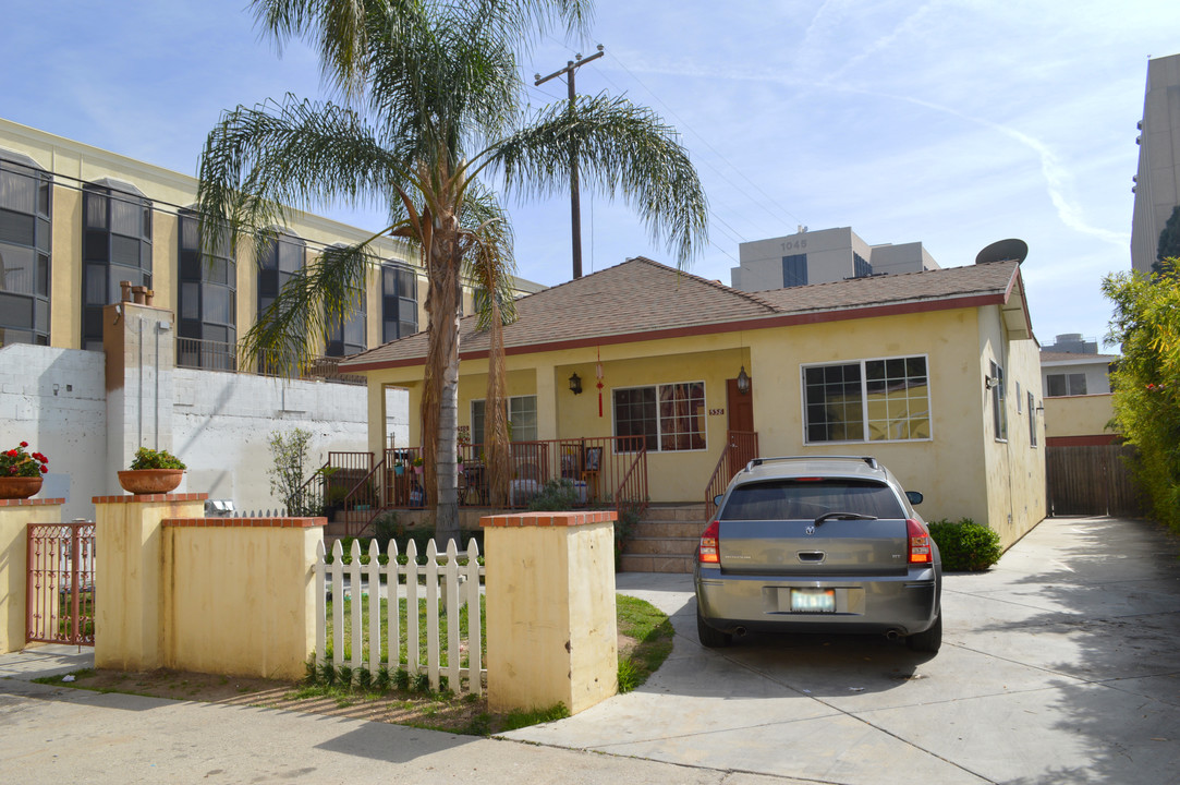 538 E Atlas Way in Long Beach, CA - Building Photo