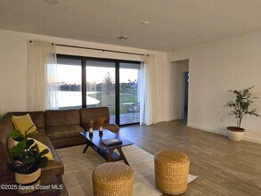 3055 Dampier Dr in Melbourne, FL - Building Photo - Building Photo