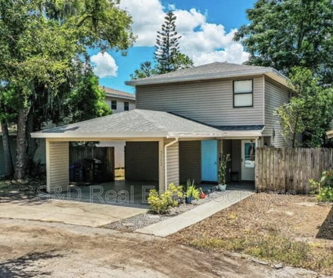 property at 3542 Raintree Ct