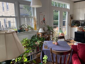 184 School St, Unit 1 in Boston, MA - Foto de edificio - Building Photo