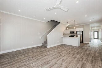 1246 Lonsdale Ave in Dallas, TX - Building Photo - Building Photo