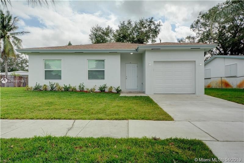 709 SW 3rd St in Dania Beach, FL - Foto de edificio