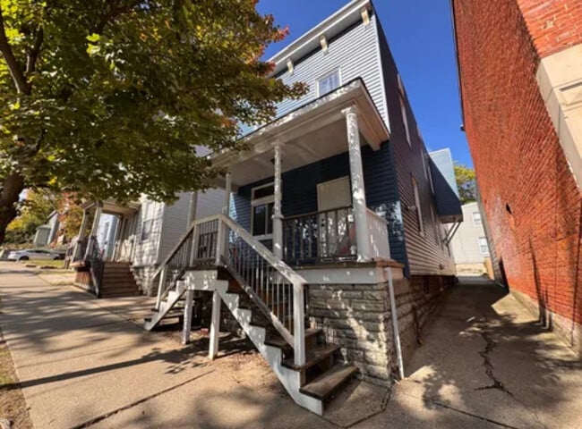 property at 404 Warner St