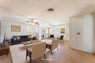 5809 Pebble Beach Blvd in Las Vegas, NV - Building Photo - Building Photo