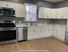 1032 Denner St in Kalamazoo, MI - Building Photo