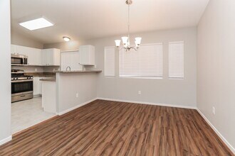 3445 Golden Pedal St in Las Vegas, NV - Foto de edificio - Building Photo