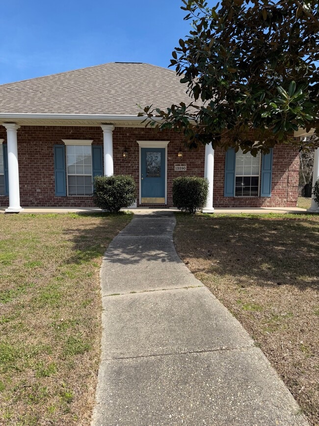 13290 English Cv in Gulfport, MS - Foto de edificio - Building Photo
