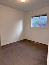 5431 NE 16th Ave in Portland, OR - Building Photo - Building Photo