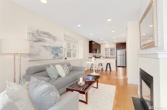 3819 S Angeline St in Seattle, WA - Building Photo - Building Photo