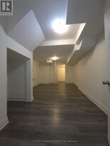 86 Humberstone Cres in Brampton, ON - Building Photo