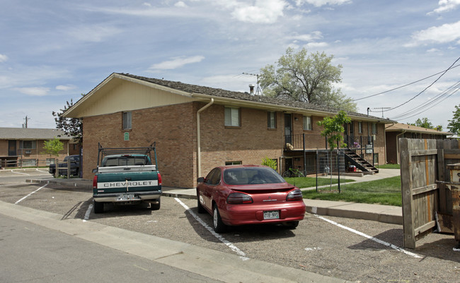 3001 Lakeside Dr in Evans, CO - Building Photo - Building Photo