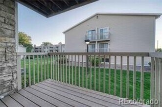 381 S Ames St in Lakewood, CO - Building Photo - Building Photo