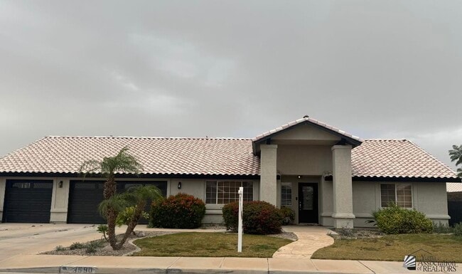 property at 3590 W 27th Pl