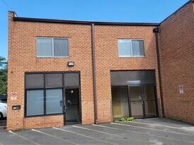 9702 Enterprise Ct in Manassas Park, VA - Building Photo