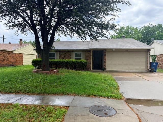 3410 Maple Ln in Rowlett, TX - Building Photo - Building Photo