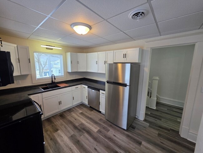 1350 Winnebago Ave in Oshkosh, WI - Building Photo - Building Photo