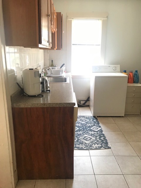 49 Conwell Ave, Unit 2 in Somerville, MA - Building Photo