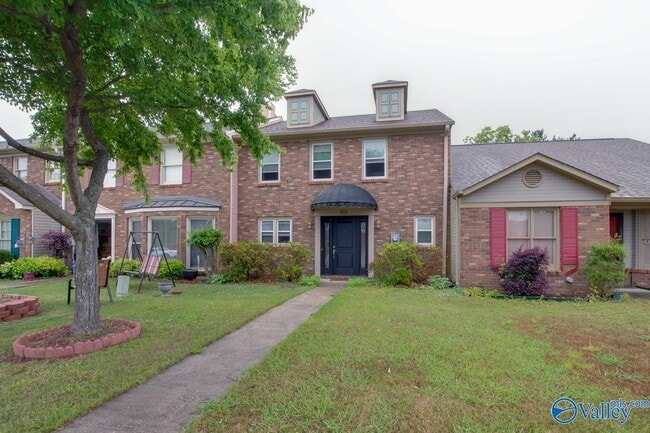 413 Springview St SW in Decatur, AL - Building Photo - Building Photo