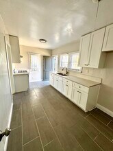 4216 Woodlawn Ave in Los Angeles, CA - Foto de edificio - Building Photo