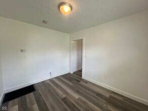 928 Udell St in Indianapolis, IN - Building Photo - Building Photo