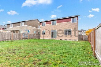 1433 Bedstone Dr SE in Olympia, WA - Building Photo - Building Photo