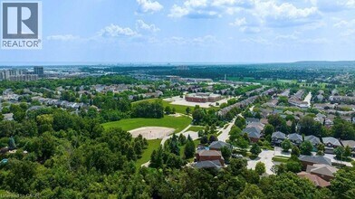 2169 Orchard Rd in Burlington, ON - Building Photo - Building Photo