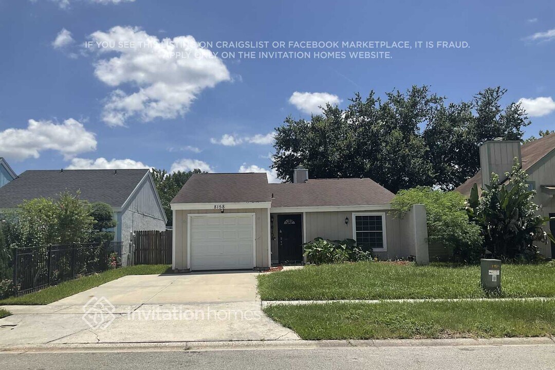 8158 Virgo St in Jacksonville, FL - Foto de edificio