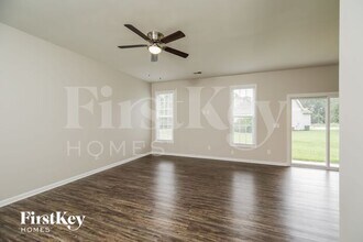 105 Resinwood Rd in Moncks Corner, SC - Building Photo - Building Photo