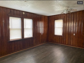1185 Oregon Ave in Beaumont, TX - Building Photo - Building Photo