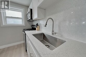 100 King Edward Ave in London, ON - Building Photo - Building Photo