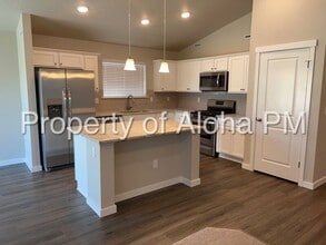 2835 N Rapid Creek Way in Kuna, ID - Building Photo - Building Photo
