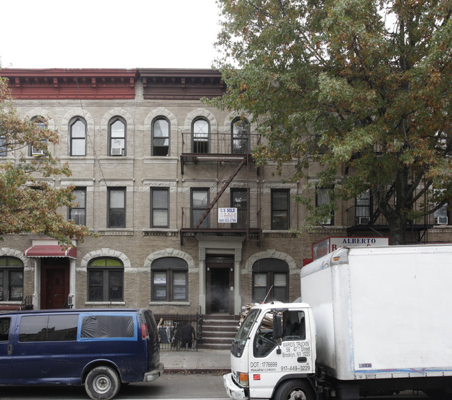 5413 Fourth Ave in Brooklyn, NY - Building Photo - Building Photo