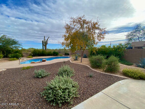 4443 E Sierra Sunset Trail in Cave Creek, AZ - Building Photo - Building Photo