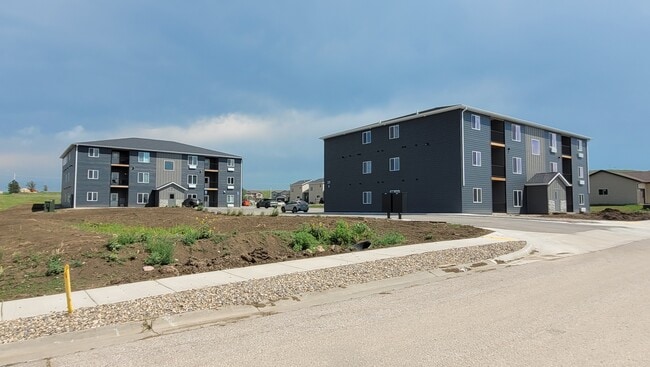 Vistas at Cheyenne Pass in Box Elder, SD - Building Photo - Building Photo