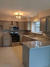 2 Meadow Star Ct in The Woodlands, TX - Building Photo - Building Photo